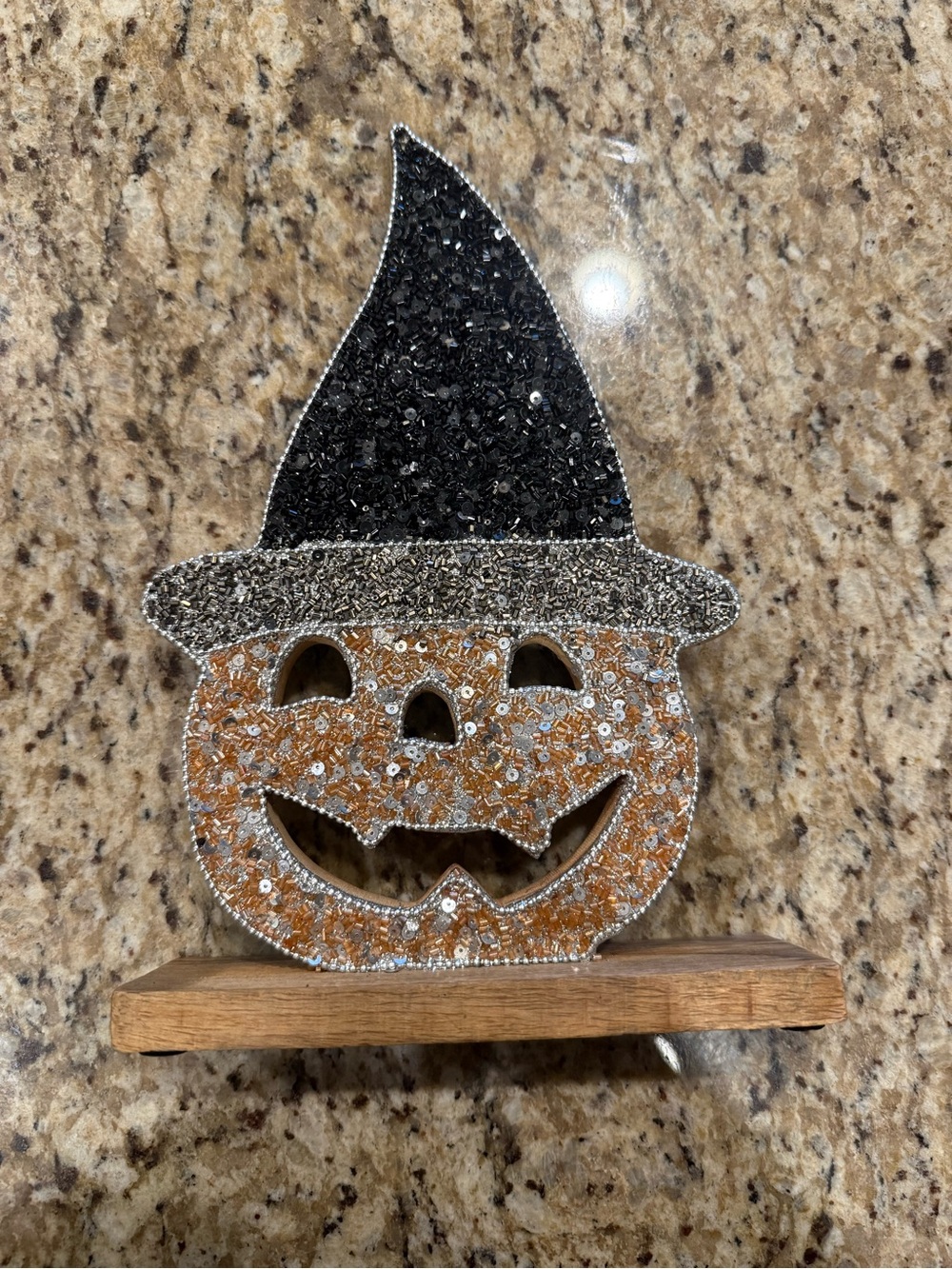 Sparkling Pumpkin Jack-O'-Lantern Holiday Decor - Black Hat, Orange Pumpkin
